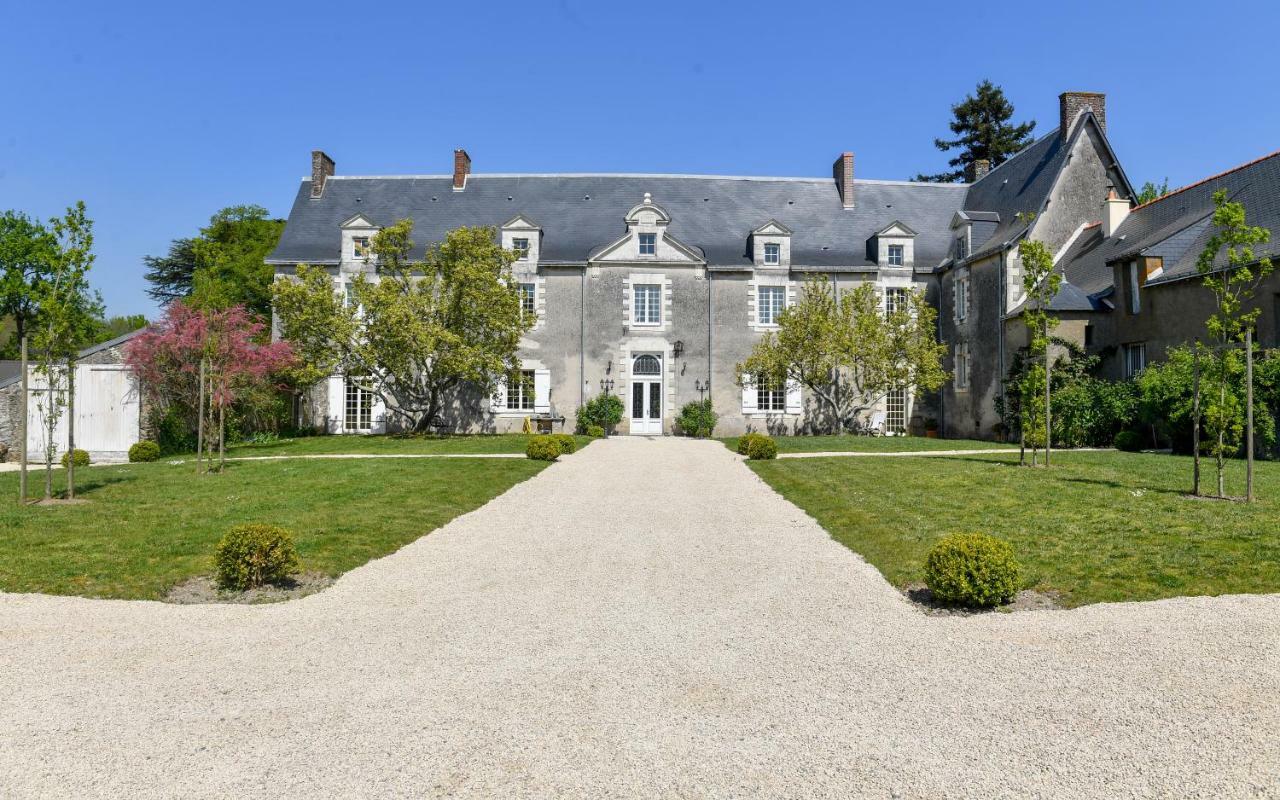 Chateau De La Grand'Cour Grandchamp-des-Fontaines Exterior photo